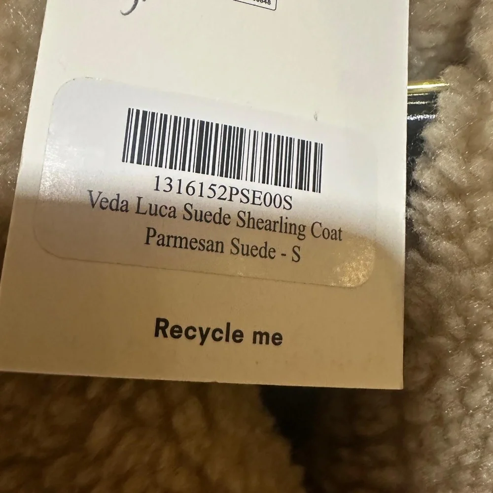 NEW NWT Reformation Suede Veda Jacket - Picture 3 of 4